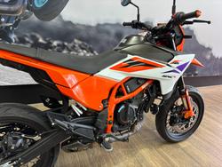 2025 Ktm 2025 Ktm 390CC SMC R ORANGE/WHITE