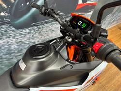 2025 Ktm 2025 Ktm 390CC SMC R ORANGE/WHITE