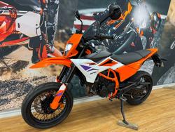 2025 Ktm 2025 Ktm 390CC SMC R ORANGE/WHITE