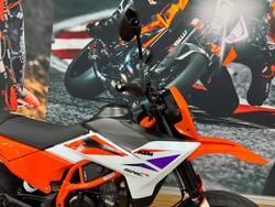 2025 Ktm 2025 Ktm 390CC SMC R ORANGE/WHITE