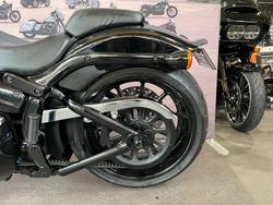 2016 Harley-davidson FXSB SOFTAIL BREAKOUT Black