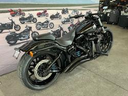 2016 Harley-davidson FXSB SOFTAIL BREAKOUT Black