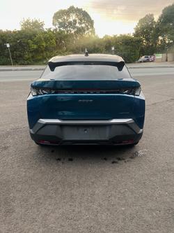 2024 Peugeot 3008 GT Premium e-DCS Hybrid