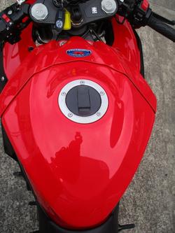 2016 Suzuki GSX-R1000 RED