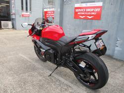 2016 Suzuki GSX-R1000 RED