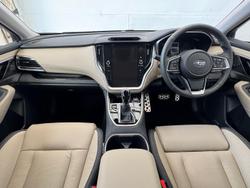 2024 Subaru
Outback AWD Touring