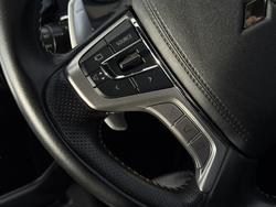 2021 Mitsubishi
Outlander PHEV Exceed