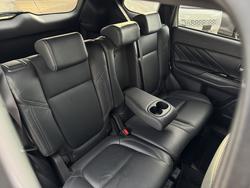 2021 Mitsubishi
Outlander PHEV Exceed
