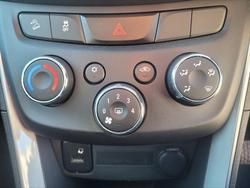 2017 Holden Trax LS TJ MY17 white