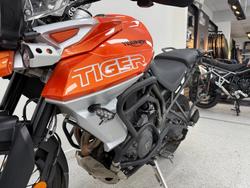 Triumph 2020 TRIUMPH 800CC TIGER 800XCA Orange