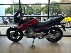 2015 Suzuki INAZUMA 250 (GW250) RED