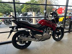 2015 Suzuki INAZUMA 250 (GW250) RED