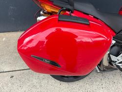 2002 Honda VFR800F (VFR800Fi) RED