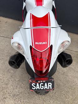 2017 Suzuki GSX1300RA (HAYABUSA) WHITE