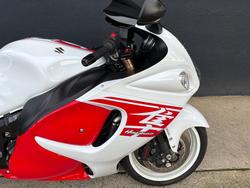 2017 Suzuki GSX1300RA (HAYABUSA) WHITE