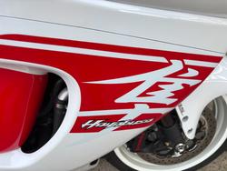 2017 Suzuki GSX1300RA (HAYABUSA) WHITE