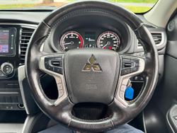 2021 Mitsubishi Triton GLX-R MR MY22 4x2 White