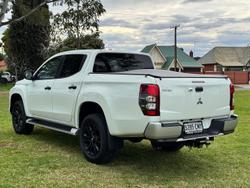 2021 Mitsubishi Triton GLX-R MR MY22 4x2 White