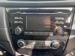 2017 Nissan X-TRAIL ST