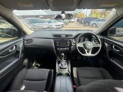 2017 Nissan X-TRAIL ST