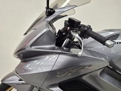 Honda 2011 HONDA 800CC VFR8009 Silver