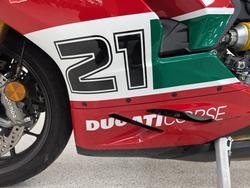2023 DUCATI PANIGALE V2 BAYLISS 20TH ANNIV Red