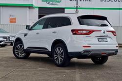 2020 Renault
                Koleos Zen