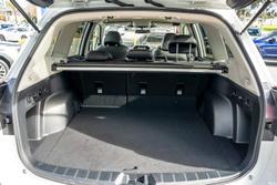 2025 Subaru Forester 2.5i Luxury Special Edition S5 MY24 AWD Crystal White