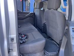 2010 Nissan Navara ST D40 4X4 Dual Range Brilliant Silver
