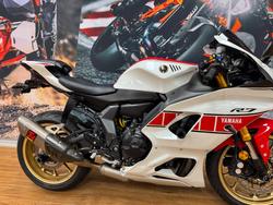 2022 Yamaha YZF-R7LAWGP 60TH ANNIV WHITE
