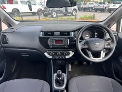 2015 Kia Rio S UB MY15 Clear White