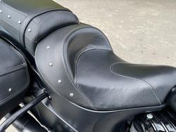 2021 Indian 2021 INDIAN 1900CC CHIEF VINTAGE DARK HORSE BLACK SMOKE CRUI Black