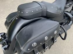 2021 Indian 2021 INDIAN 1900CC CHIEF VINTAGE DARK HORSE BLACK SMOKE CRUI Black