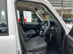 2021 Mahindra PIK-UP S10+ 4X4 Arctic White