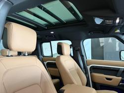 2025 Land Rover
Defender 110 D350 X-Dynamic SE