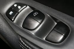 2015 Nissan
X-TRAIL ST-L