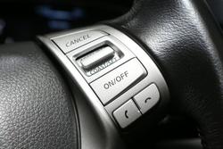 2015 Nissan
X-TRAIL ST-L
