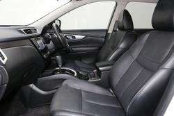 2015 Nissan
X-TRAIL ST-L