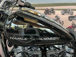 2025 Harley-davidson FXBR BREAKOUT (117) Vivid Black