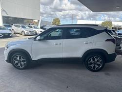 2021 Kia
Seltos Sport
