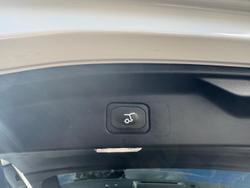 2023 Ford
                Everest Sport