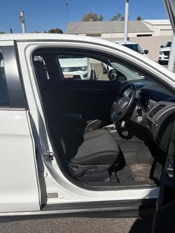 2022 Mitsubishi ASX ES XD MY22 White
