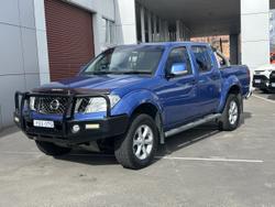 2013 Nissan
                Navara ST