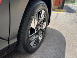 2025 Hyundai Kona Premium