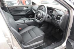 2024 Nissan X-TRAIL ST-L