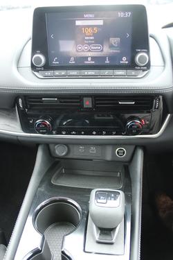 2024 Nissan X-TRAIL ST-L