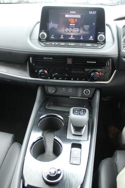 2024 Nissan X-TRAIL ST-L