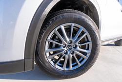 2017 Mazda
                CX-5 Maxx Sport