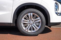 2024 Mitsubishi Outlander LS ZM MY24 White