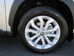 2022 Toyota
Corolla Cross GXL